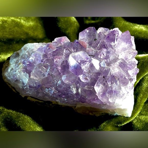303g Natural Mineral Specimen Amethyst Quartz Crystal Beautiful Stone Rock - Picture 14 of 16